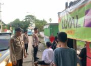 Kapolsek Tallo pimpin patroli sambangi warga