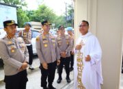 Kapolrestabes Makassar Pantau Pengamanan Gereja Saat Peringatan Kenaikan Isa Almasih