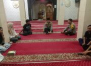 Kapolsek Tallo Silaturahmi dengan Warga Bunga Eja Beru, Berikan Pesan Kamtibmas