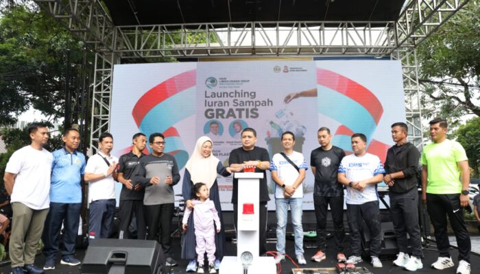 Pemkot Makassar Canangkan Gerakan “Jumat Bersih” Serentak