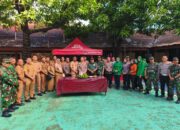 Danramil dan Sekcam Panakkukang Beri Kejutan HUT Bhayangkara ke-79 di Mapolsek Panakkukang