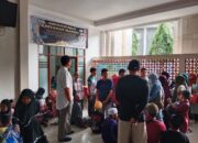 Polsek Bontoala Kontrol dan Berikan Pengawasan Sunatan Massal di Mesjid Raya