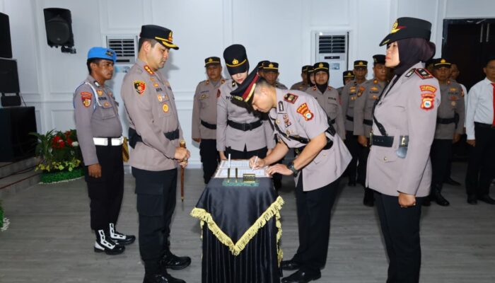 Kapolrestabes Makassar Pimpin Sertijab Kapolsek Panakkukang