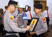 Kapolrestabes Makassar Pimpin Upacara PTDH Personel Polri yang Mangkir Lebih 500 Hari