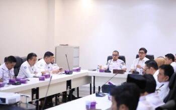 Dorong Optimalisasi Perparkiran Makassar, Sekda Andi Zulkifli Harap Camat dan Lurah Evaluasi Kinerja Jukir