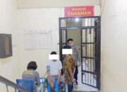 Dokkes Polrestabes Makassar Cek Kesehatan Tahanan di Polsek Jajaran