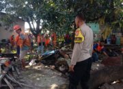 Bhabinkamtibmas Polsek Rappocini Bersama Satgas Kecamatan Gelar Kerja Bhakti di Bontomakkio