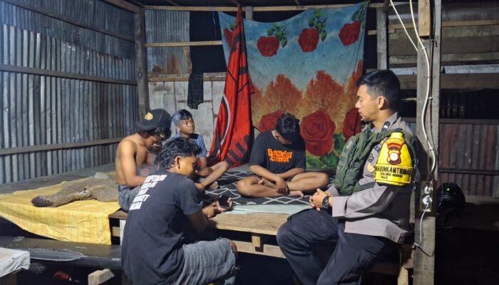 Kapolsek Tallo Apresiasi Patroli Bhabinkamtibmas Kaluku Bodoa di Dini Hari