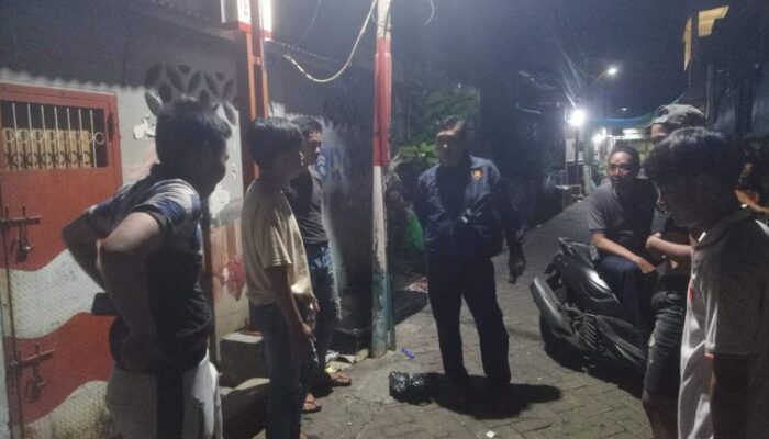 Patroli Preventif Resmob Polsek Makassar, Pemuda Pembawa Parang Diamankan