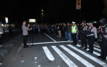 Kapolrestabes Makassar Pimpin Patroli Malam dan Razia Geng Motor
