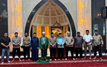 Polsek Ujung Pandang Gelar Safari Jumat di Masjid Nurul Muttahidah IMMIM, Pererat Silaturahmi dan Jaga Kamtibmas