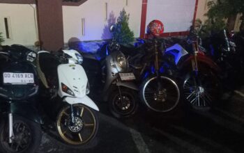 Polsek Makassar Bubarkan Balap Liar Dini Hari, 7 Motor dan 2 Mobil Diamankan