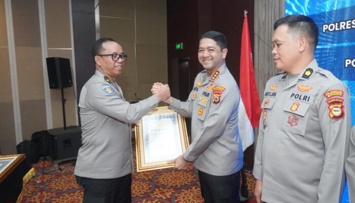 Kapolrestabes Makassar Raih Penghargaan Tertinggi dari Kapolri atas Pengelolaan Anggaran Tanpa Deviasi