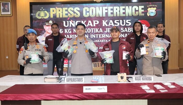 Polrestabes Makassar Ungkap Jaringan Sabu Internasional Malaysia-Riau-Jakarta-Makassar, Amankan 7 Tersangka dan 6 Kg Sabu