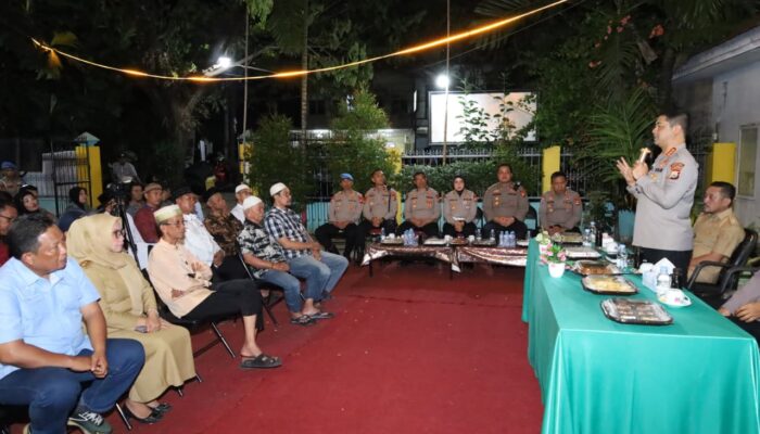 Kapolrestabes Makassar Gelar Ngopi Kamtibmas di Mamajang, Serap Aspirasi dan Keluhan Warga
