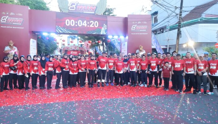 Semarak Bhayangkara ke-80, Polda Sulsel Gelar Olahraga Bersama Masyarakat