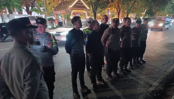 Polsek Rappocini Pengamanan Kunjungan Kerja Ibu Wakil Presiden RI di Makassar