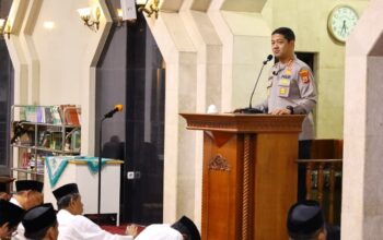 ewat Safari Subuh, Kapolrestabes Makassar Perkuat Silaturahmi dan Edukasi Kamtibmas