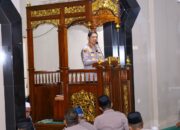 Dari Masjid At-Taqwa, Kapolrestabes Makassar Ajak Warga Rawat Ukhuwah dan Keamanan Bersama